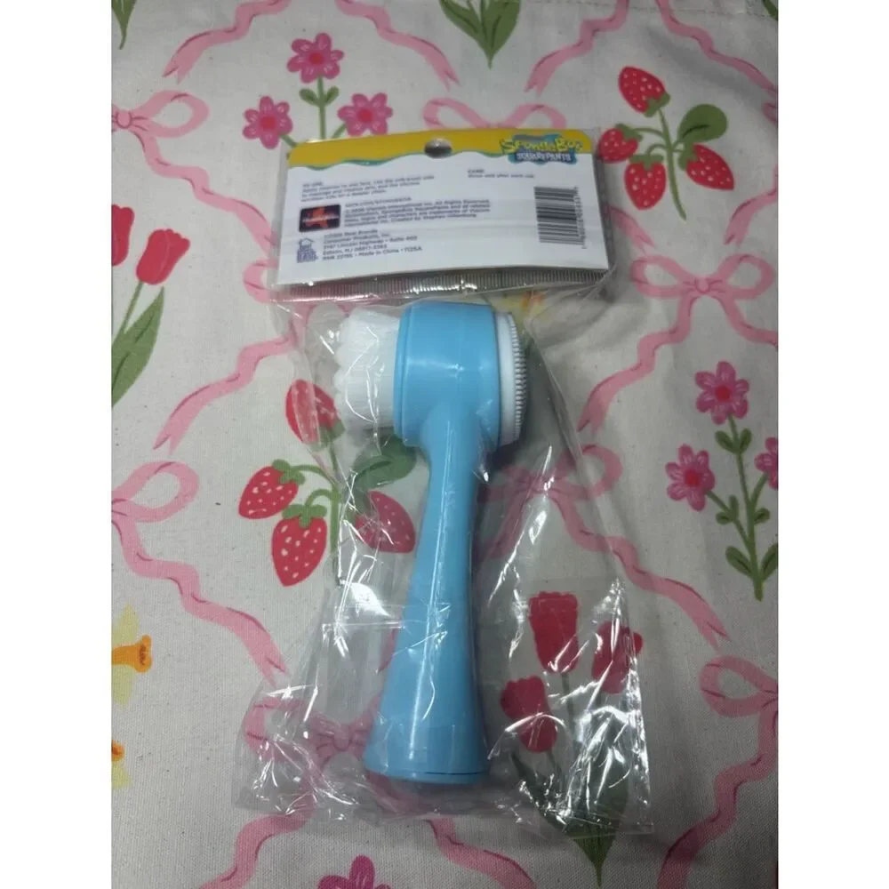 New SpongeBob SquarePants Light Blue Kids Facial Brush